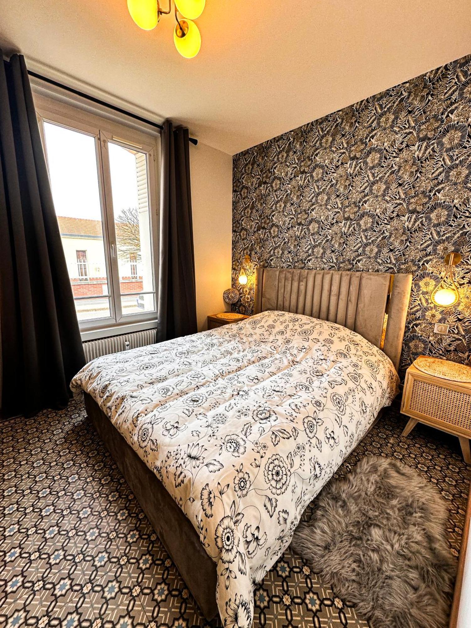 Le Garden & Spa Compiegne Luaran gambar